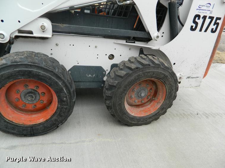 image for item DB6645 2007 Bobcat S175 skid steer