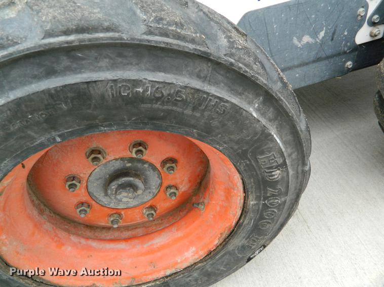 image for item DB6645 2007 Bobcat S175 skid steer