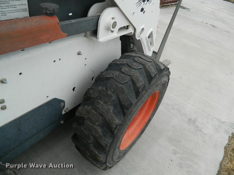 image for item DB6645 2007 Bobcat S175 skid steer