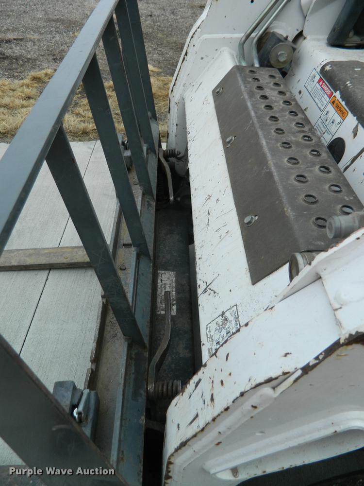 image for item DB6645 2007 Bobcat S175 skid steer