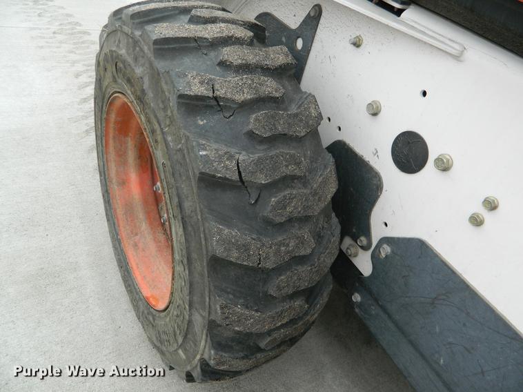 image for item DB6645 2007 Bobcat S175 skid steer