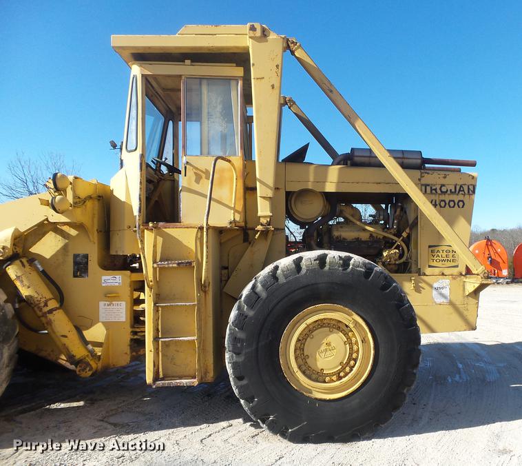 image for item DB7305 Trojan 4000 wheel loader