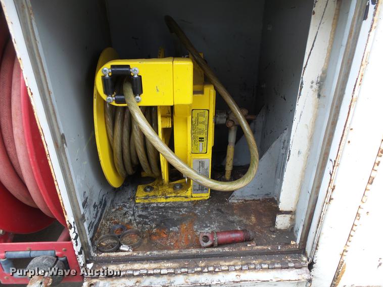 image for item DB7306 2002 International 7400 derrick digger truck