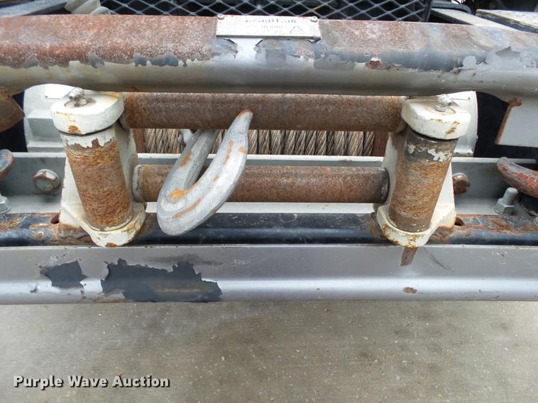 image for item DB7306 2002 International 7400 derrick digger truck