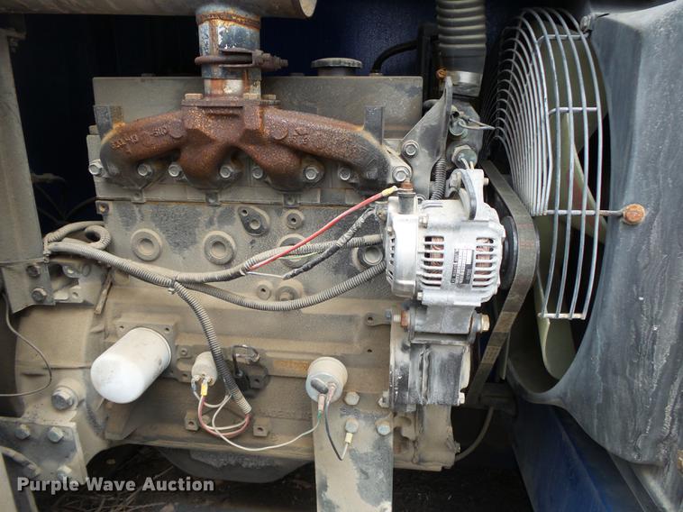 image for item DB7306 2002 International 7400 derrick digger truck