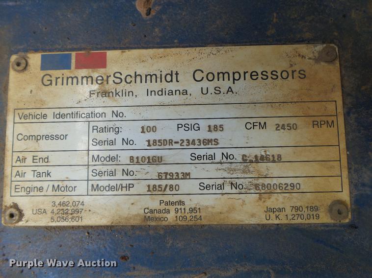 image for item DB7306 2002 International 7400 derrick digger truck