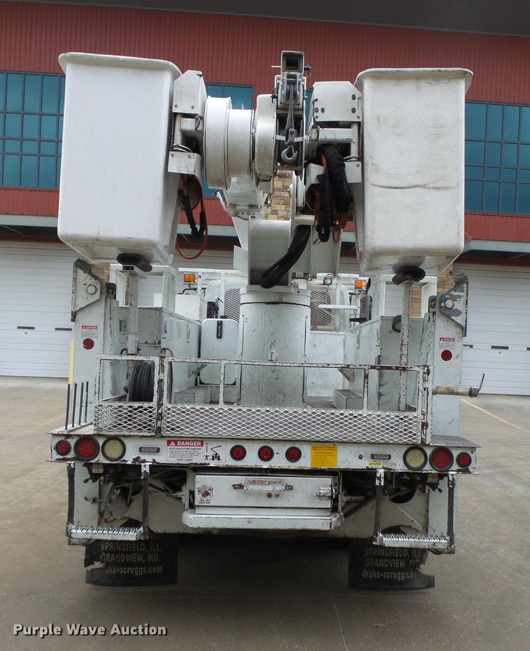 image for item DB7307 2008 International 7500 bucket truck