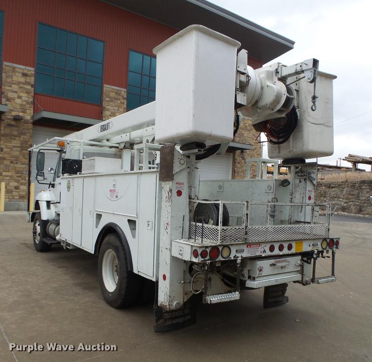 image for item DB7307 2008 International 7500 bucket truck