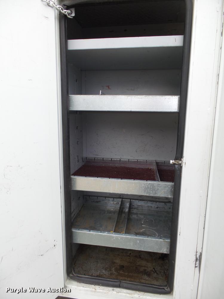 image for item DB7307 2008 International 7500 bucket truck