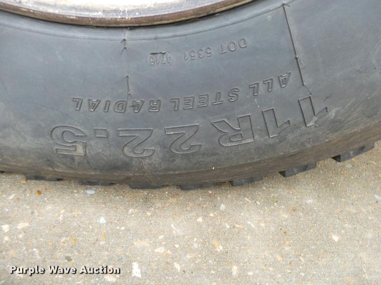 image for item DB7307 2008 International 7500 bucket truck