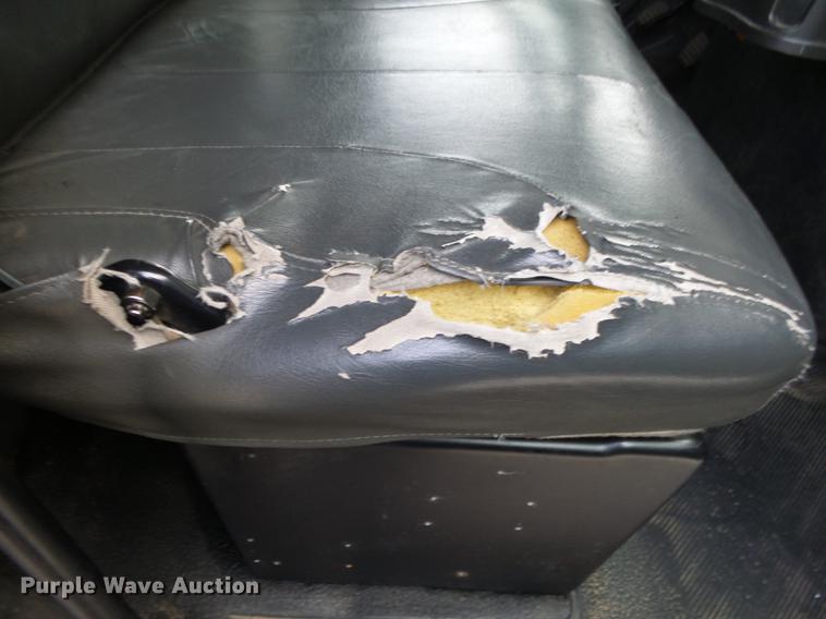 image for item DB7307 2008 International 7500 bucket truck