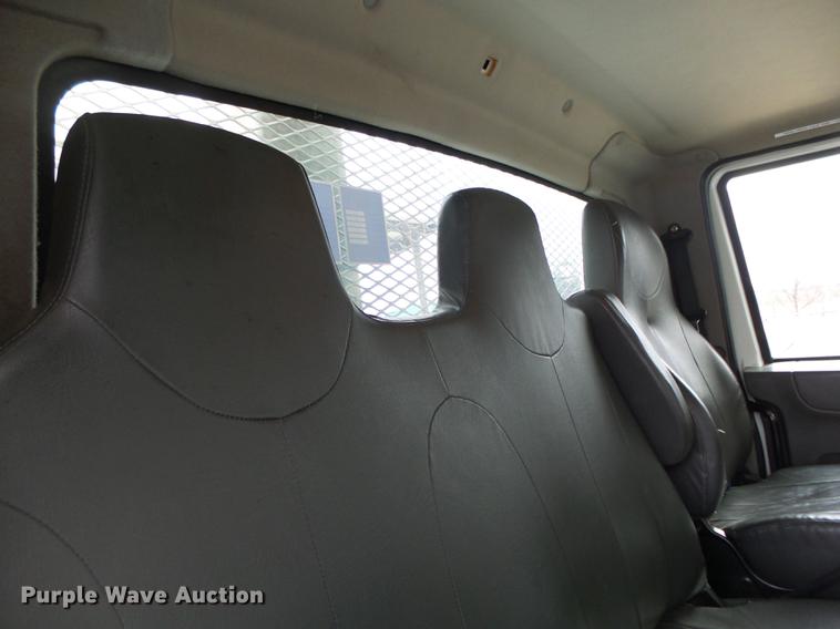 image for item DB7307 2008 International 7500 bucket truck