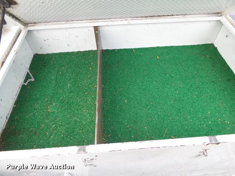 image for item DB7307 2008 International 7500 bucket truck