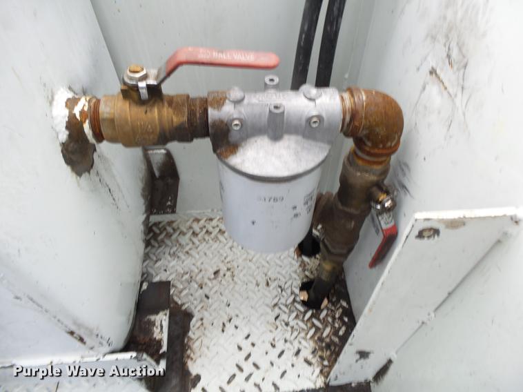 image for item DB7307 2008 International 7500 bucket truck