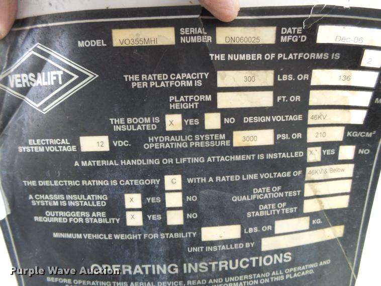 image for item DB7307 2008 International 7500 bucket truck