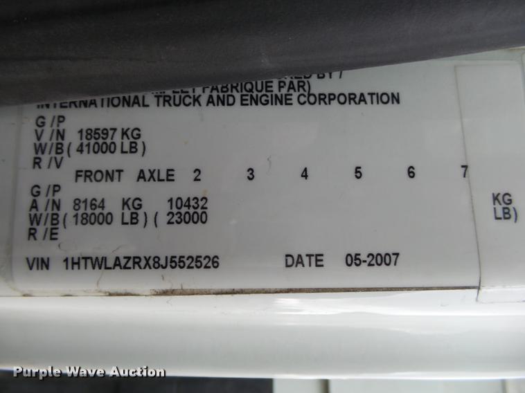 image for item DB7307 2008 International 7500 bucket truck