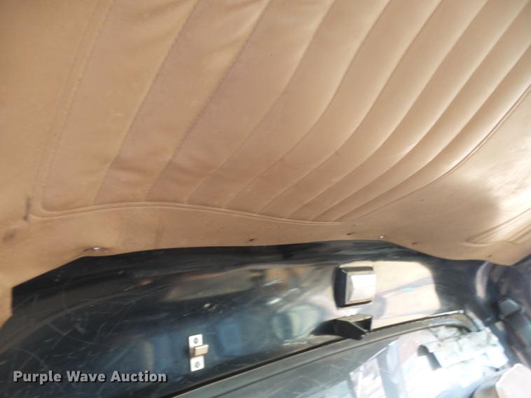 image for item DB7310 1996 Ford LT8000 dump truck