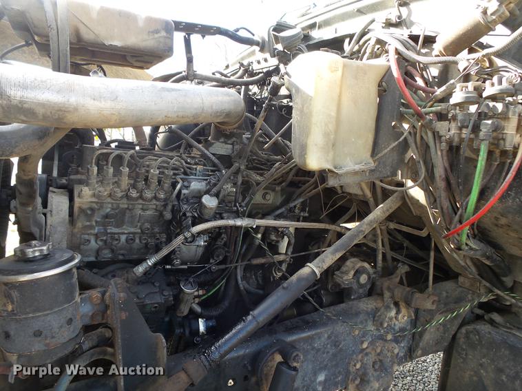 image for item DB7310 1996 Ford LT8000 dump truck