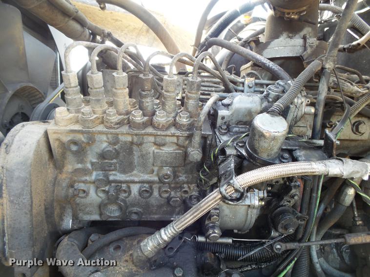 image for item DB7310 1996 Ford LT8000 dump truck