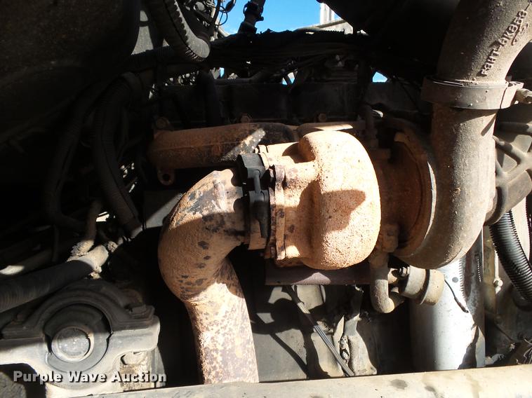 image for item DB7310 1996 Ford LT8000 dump truck