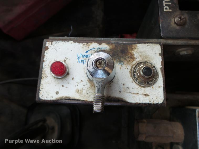 image for item DB7310 1996 Ford LT8000 dump truck