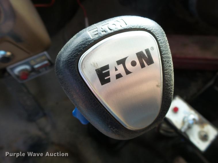 image for item DB7310 1996 Ford LT8000 dump truck