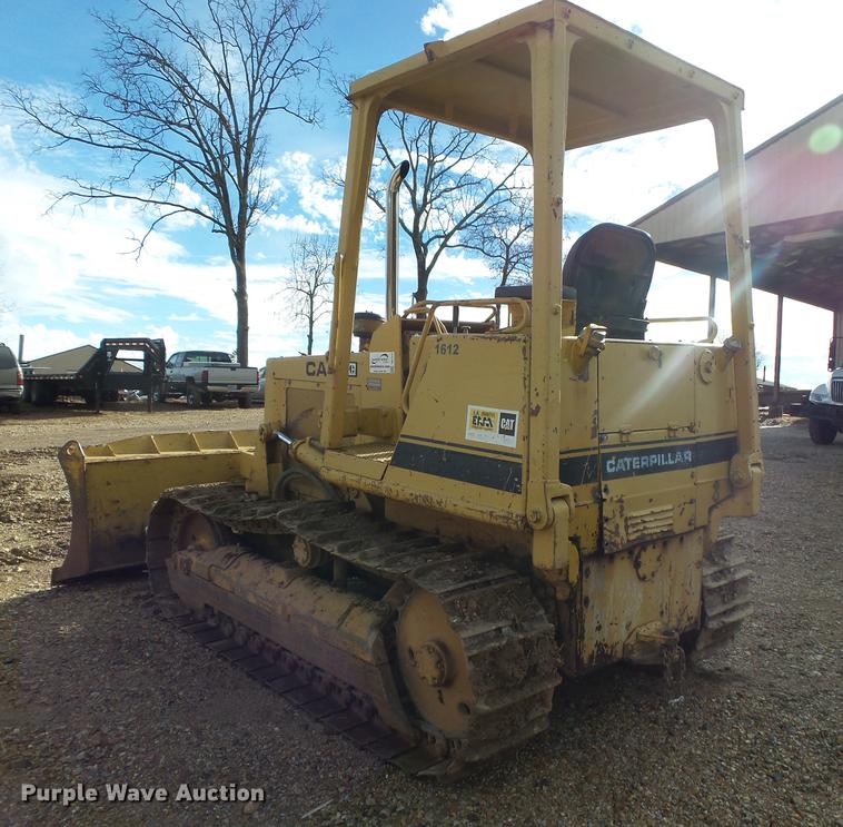 image for item DB7312 1987 Caterpillar D4B dozer