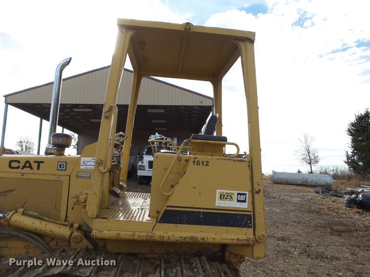 image for item DB7312 1987 Caterpillar D4B dozer