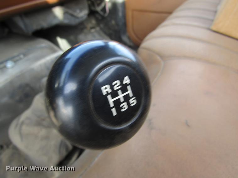 image for item DB9779 1991 GMC TopKick flatbed truck