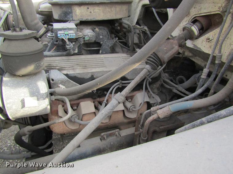 image for item DB9779 1991 GMC TopKick flatbed truck