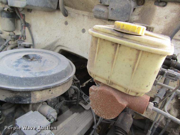 image for item DB9779 1991 GMC TopKick flatbed truck