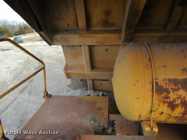 image for item DB9787 Wabco 85D off road haul truck