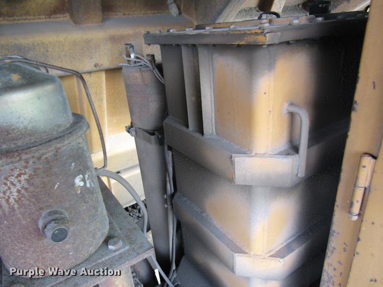 image for item DB9787 Wabco 85D off road haul truck