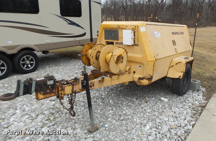 image for item DB9790 1988 Ingersoll Rand 175B air compressor