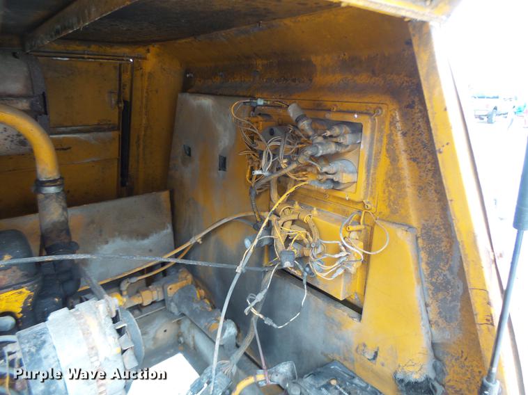 image for item DB9790 1988 Ingersoll Rand 175B air compressor