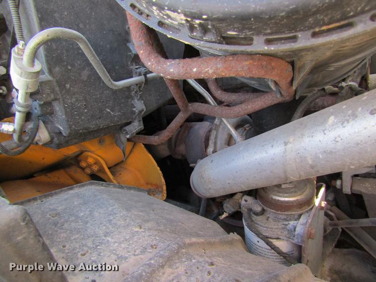 image for item DB9795 2004 International 7400 dump truck