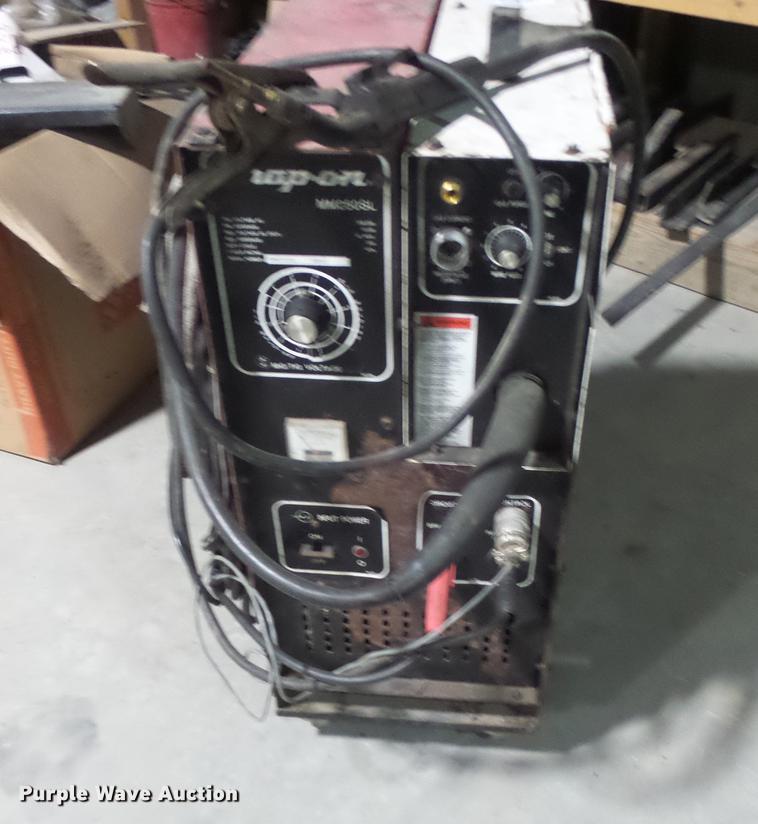 image for item DB9805 Snap-on MM250SL welder