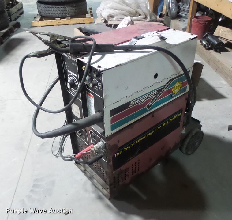 image for item DB9805 Snap-on MM250SL welder