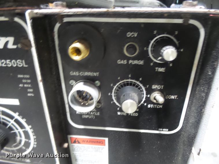 image for item DB9805 Snap-on MM250SL welder