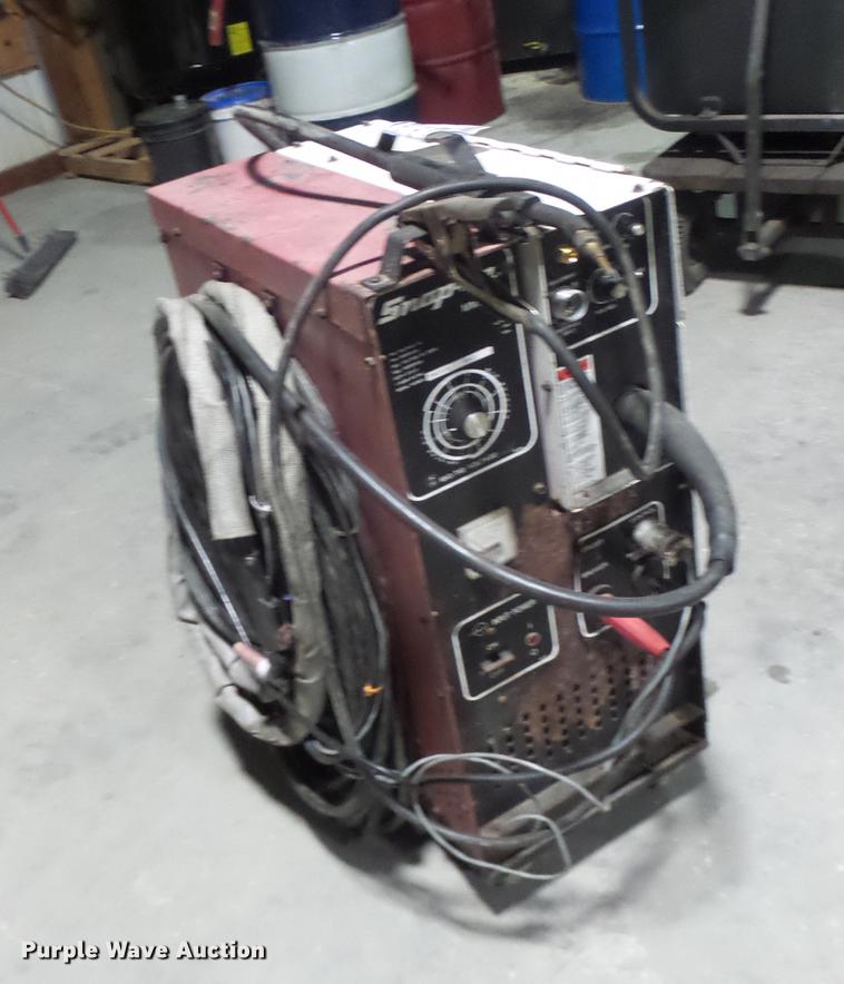 image for item DB9805 Snap-on MM250SL welder