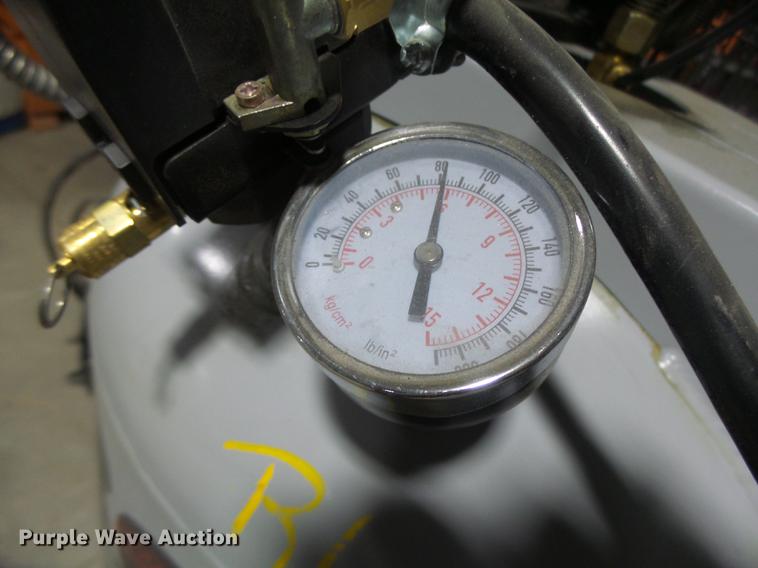 image for item DB9806 Iron Horse IHD6160V1 air compressor