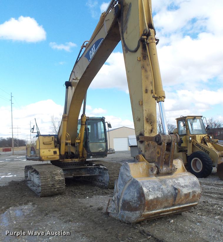 image for item DB9808 2002 Caterpillar 330C excavator