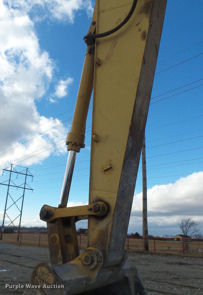 image for item DB9808 2002 Caterpillar 330C excavator