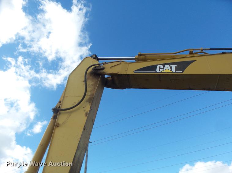 image for item DB9808 2002 Caterpillar 330C excavator