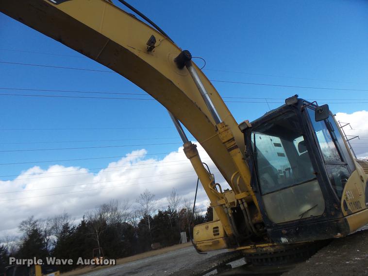 image for item DB9808 2002 Caterpillar 330C excavator