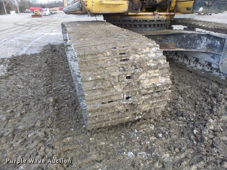 image for item DB9808 2002 Caterpillar 330C excavator