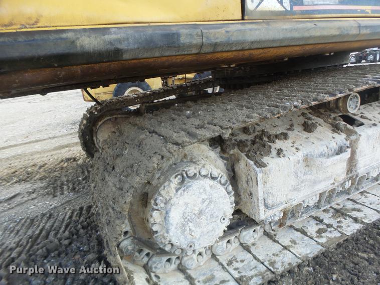 image for item DB9808 2002 Caterpillar 330C excavator