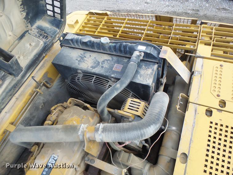 image for item DB9808 2002 Caterpillar 330C excavator