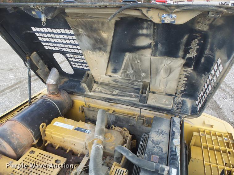 image for item DB9808 2002 Caterpillar 330C excavator