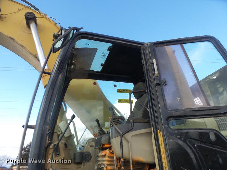 image for item DB9808 2002 Caterpillar 330C excavator